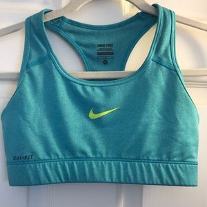 Nike Pro Sports Bra